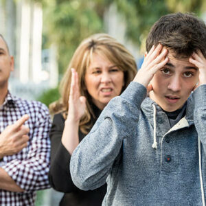 Pourquoi les adolescents semblent-ils parfois, ne plus écouter ?